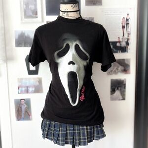 ghost face graphic tee